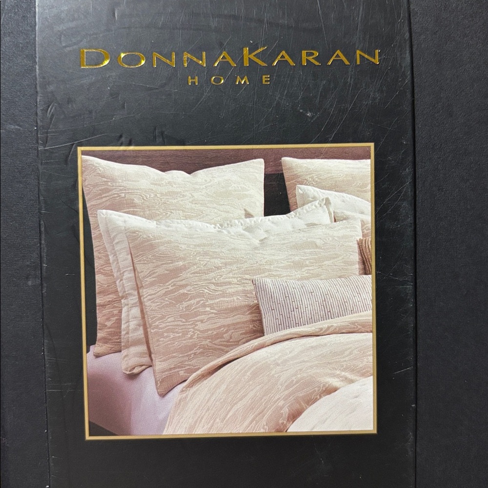 Donna Karan Home King Pillow Sham - Tranquility collection new in box 100%cotton